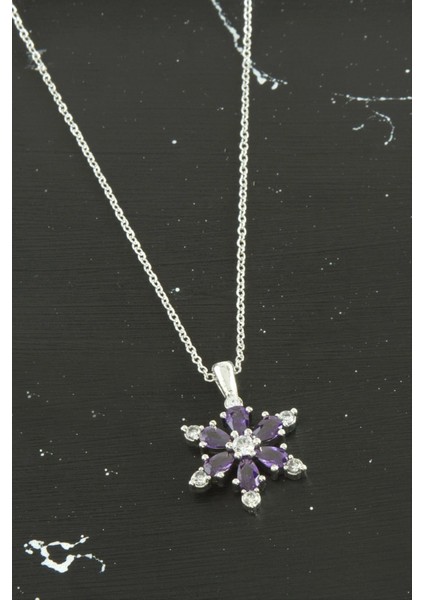 Lotus Zirkon Taşlı Trend Kolye