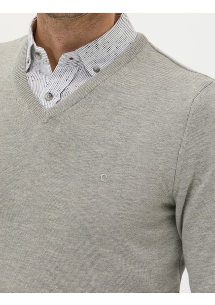 Erkek Açık Gri Melanj Slim Fit V Yaka Basic Triko Kazak 50276156-VR091