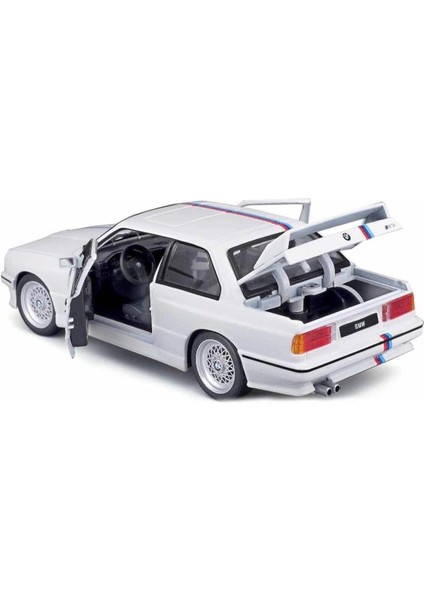 21100 Burago 1:24 Bmw M3 1988 Model Araba modelleri
