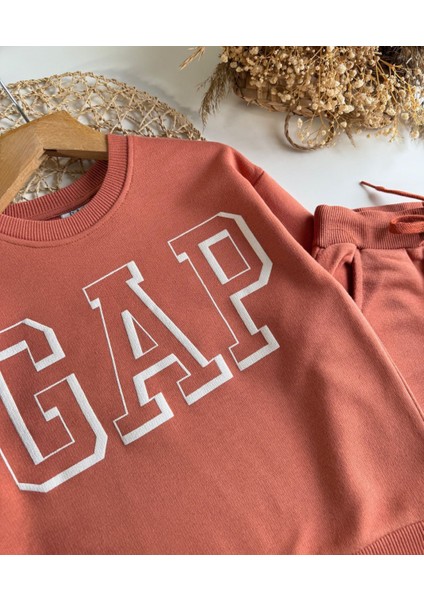 Tarçın Rengi Çift Cepli Çocuk Takımı – Sweatshirt & Jogger Alt, 5–14 Yaş modelleri