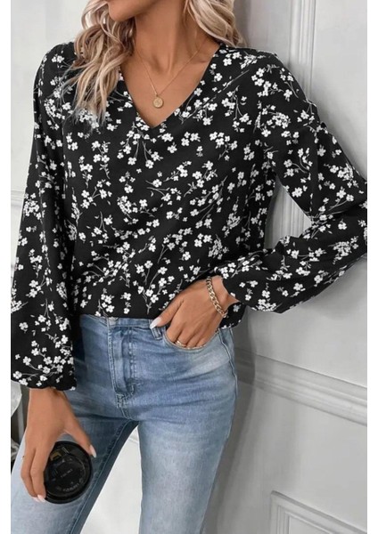 V Yaka Çiçek Desenli Modal Bluz - Siyah fiyatları