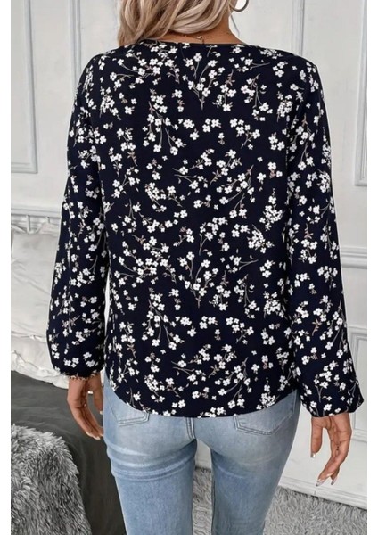 V Yaka Çiçek Desenli Modal Bluz - Siyah modelleri