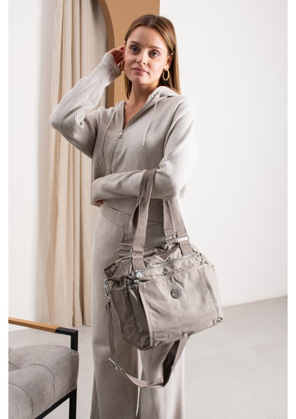 Su Geçirmez Paraşüt Kumaş Çapraz ve Omuz Askılı Kadın Çanta indirimleri