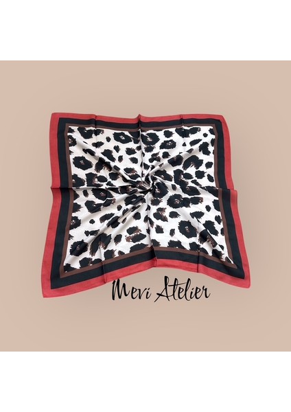 Leopar Desenli Kırmızı Renkli Fular