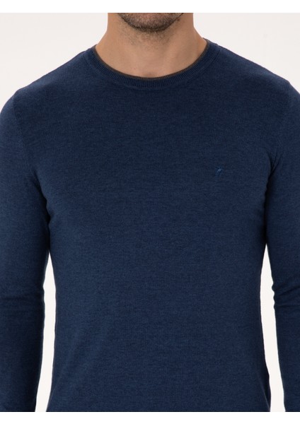 Erkek İndigo Slim Fit Pamuk Karışımlı Bisiklet Yaka Triko Kazak 50318676-VR028