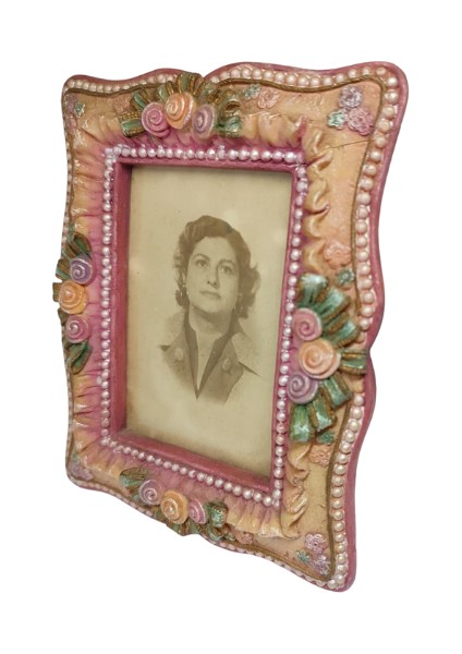 Vintage Çiçekli Kabartmalı Masa Üstü Fotoğraf Çerçevesi indirimleri