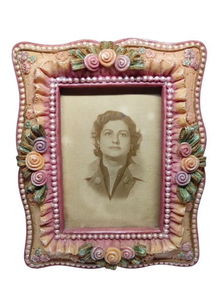 Vintage Çiçekli Kabartmalı Masa Üstü Fotoğraf Çerçevesi