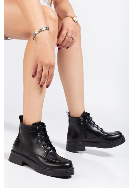 ZRİN-2001 Premium Siyah Kırışık Rugan Bağcıklı Fermuarlı Günlük Kadın Bot modelleri