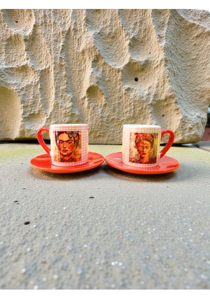 Yeni Yıl Ruhuna Özel Kırmızı Türk Kahvesi Fincan Seti fırsatları