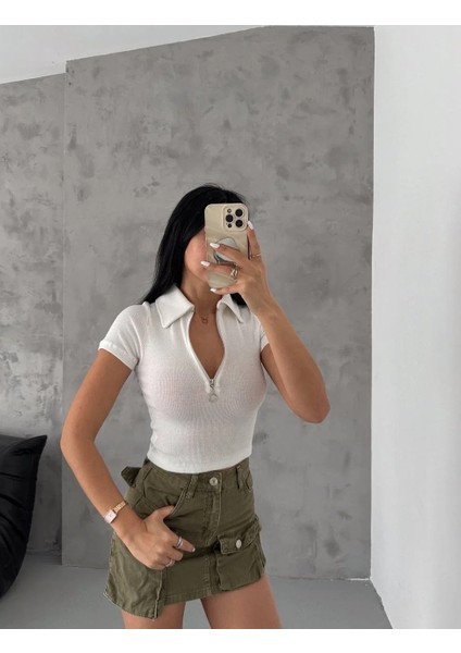 Kaşkorse Yaka Fermuarlı Bluz Beyaz
