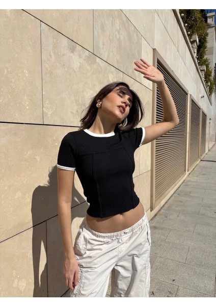 Yaka Kol Garnili Ön Parçalı Bluz