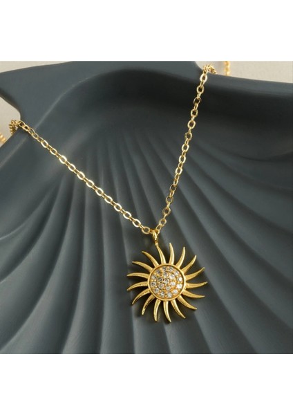 Ieg Yıldız Zirkon Taşlı Trend Kolye