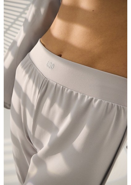 Yin Şalvar indirimleri