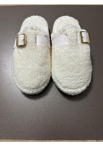 Tokalı Peluş Terlık