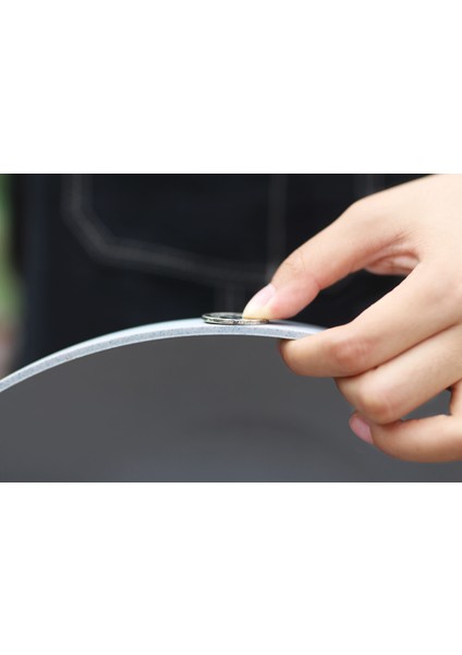 Kendinden Sulamalı Yuvarlak Bahçe Tipi Akıllı Saksı modelleri