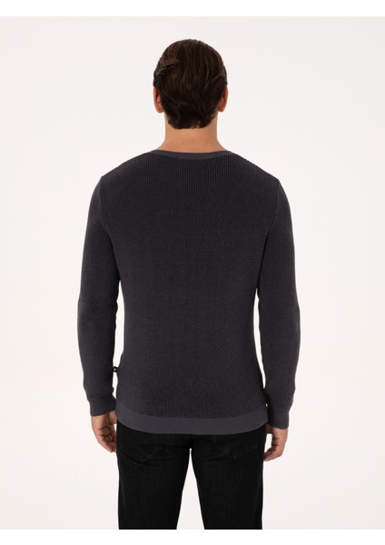 Erkek Antrasit Slim Fit Pamuk Karışımlı Bisiklet Yaka Triko Kazak 50318983-VR006 indirimleri