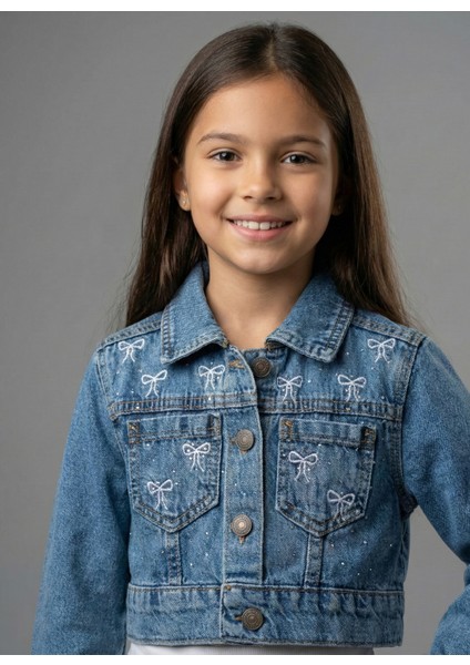 Fiyonk Nakışlı Taşlı Pamuklu Crop Kot Ceket