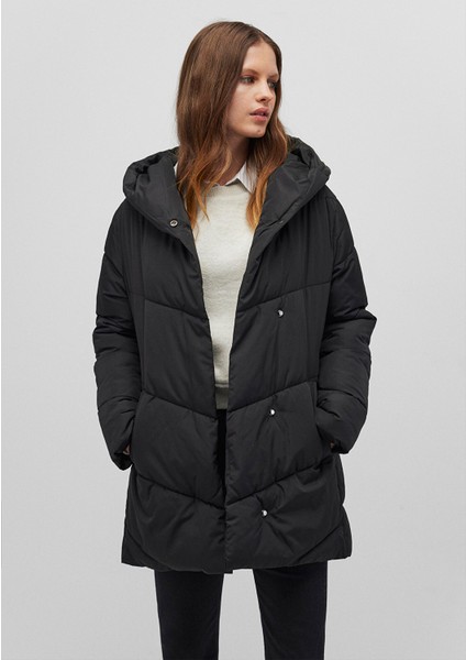 Kapüşonlu Siyah Şişme Mont 1110045-900