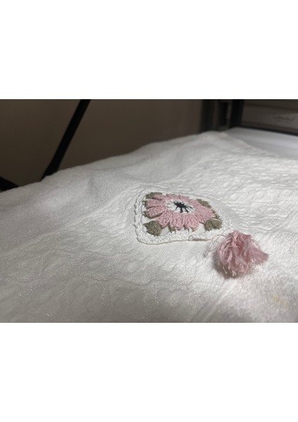 Işleme Detaylı El Yüz Havlusu fiyatları