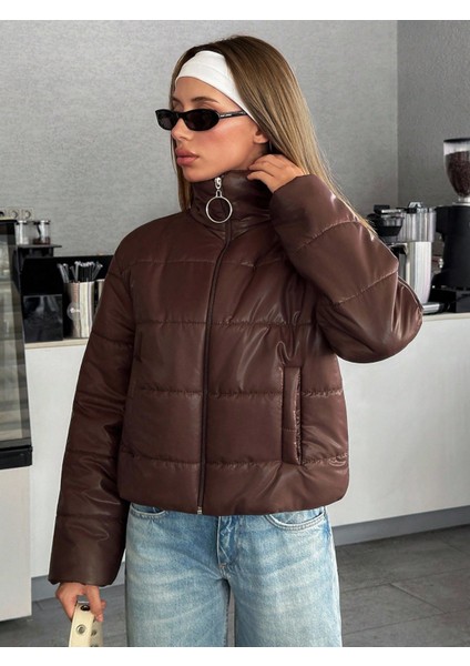 Kadın Dik Yaka Şişme Mont modelleri