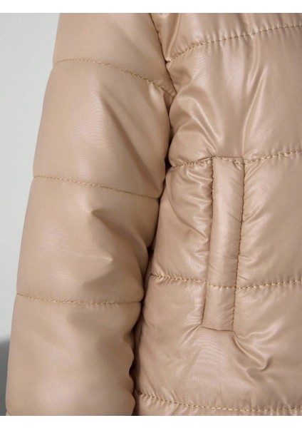 Kadın Dik Yaka Şişme Mont indirimleri