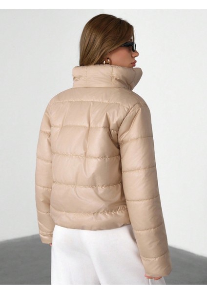 Kadın Dik Yaka Şişme Mont