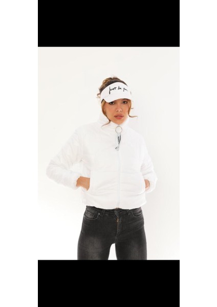 Kadın Dik Yaka Şişme Mont modelleri