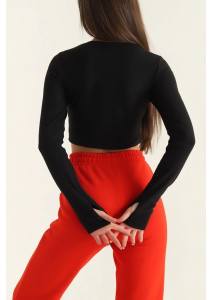 Bisiklet Yaka Parmak Geçmeli Crop Bluz Siyah fiyatları