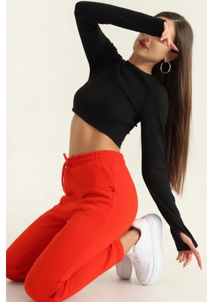 Bisiklet Yaka Parmak Geçmeli Crop Bluz Siyah modelleri