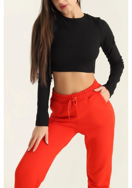 Bisiklet Yaka Parmak Geçmeli Crop Bluz Siyah fırsatları