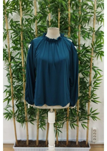 Omuz Pencere Detaylı Sandy Bluz - Petrol Yeşili fırsatları