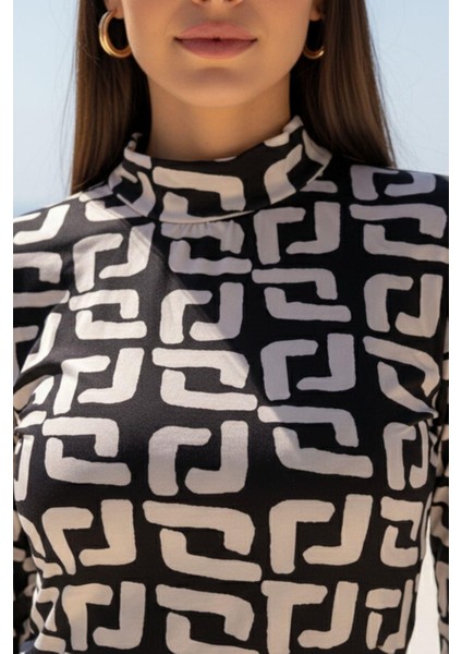 Kadın Modern Desenli Yarım Boğaz Bluz – Şık Günlük & Ofis Stil – Siyah/bej modelleri