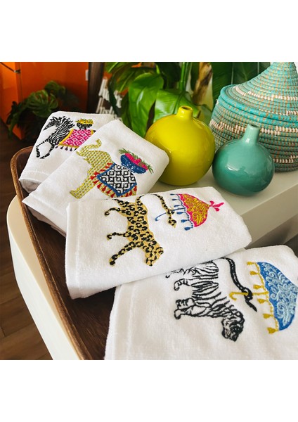 4´lü Dekoratif Safari Serisi El Havlusu Seti ( 30 x 50 )