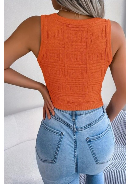 Göğüs Detaylı Kolsuz Triko Crop Bluz - Turuncu modelleri
