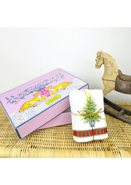 3’lü Set Dekoratif Yılbaşı Ağacı & Nutcracker Desenli Misafir Havlusu – Yeni Yıl Serisi modelleri