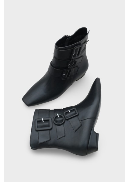 Shane Kısa Topuklu Yandan Fermuarlı Tokalı Küt Burun Kadın Bot modelleri