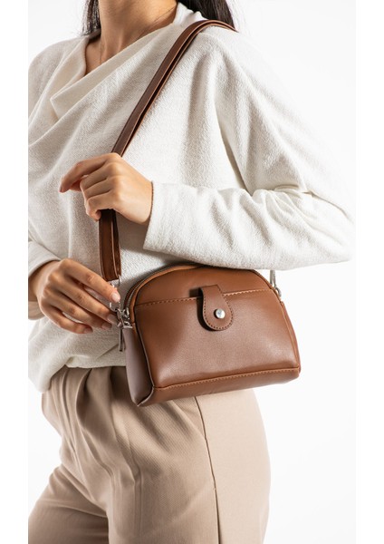 Yumuşak Deri Çok Kullanışlı Küçük Boy 4 Bölmeli Çapraz Çanta fiyatları