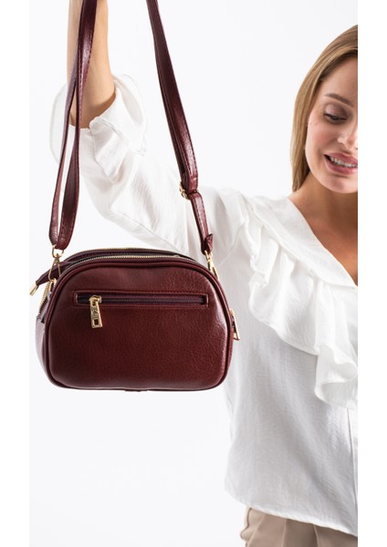 Suni Deri Orta Boy Omuz Askılı Kadın Çantası modelleri