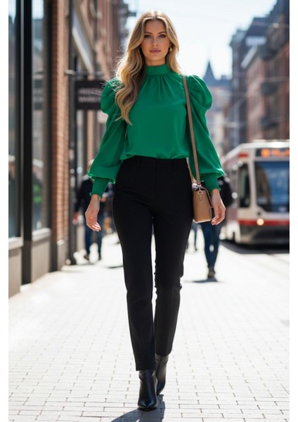 Dik Yaka Arkadan Bağlamalı Ithal Krep Bluz - Yeşil