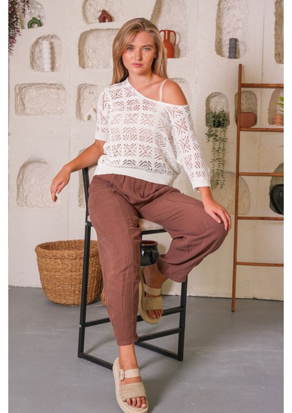 Triko Bluz Yazlık Kazak Dantel Ajurlu Etnik Desenli Yarasa Kollu Kayık Yaka Pareo Kadın Bluz