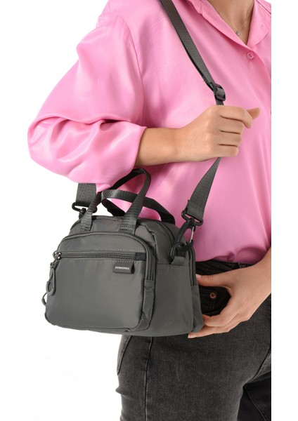 Su Geçirmez Kumaş Hafif Çok Gözlü Çapraz Askılı Seyahat ve Omuz Çantası