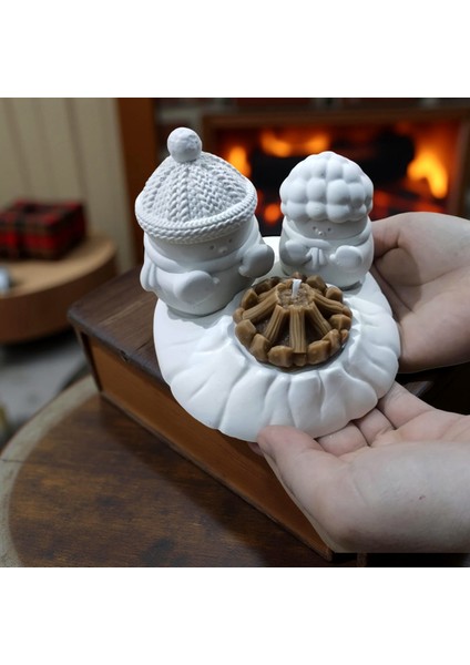 Kamp Ateşi Dekor ve Kokulu Mum Seti | El Yapımı Taş Tozu Obje + Soya Wax Kamp Ateşi Mum modelleri