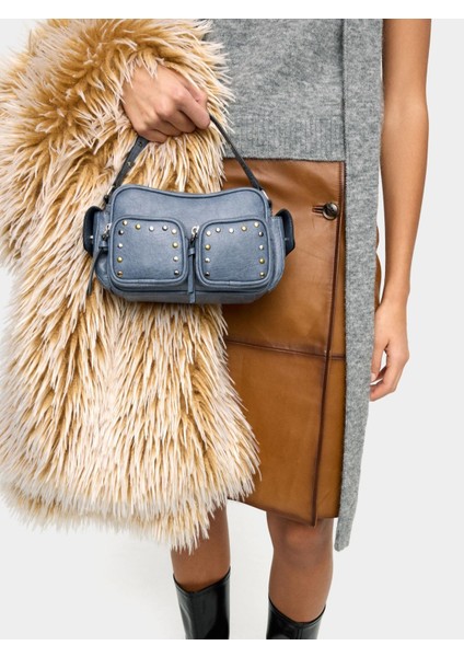 Zımba Detaylı Çanta