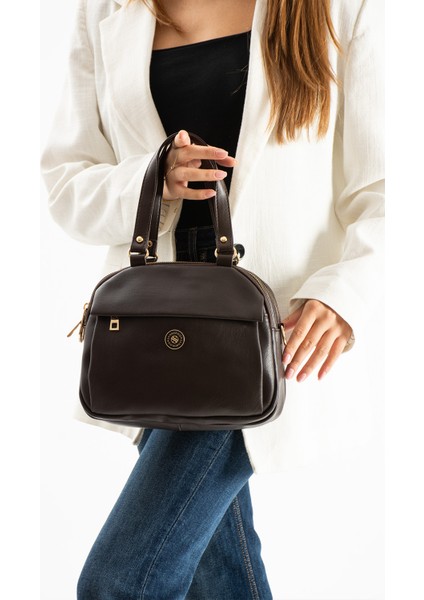 Yumuşak Çok Gözlü Geniş Hacim Hafif Yapı Kadın El ve Omuz Çantası