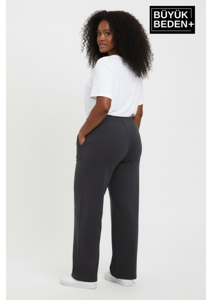 Kadın Büyük Beden N Logo Baskılı Rahat Kesim Lastikli Bel Paça Reçme Eşofman Altı SPR26EAK952-4 modelleri