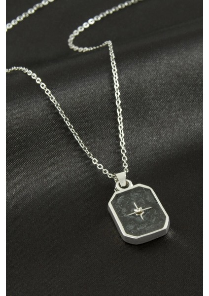 Yıldız Mineli Kolye