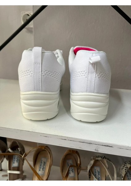 Beyaz Dans Pratik Ayakkabısı Nefes Alan Doku - Tüm Danslar Için Uyumludur. fırsatları