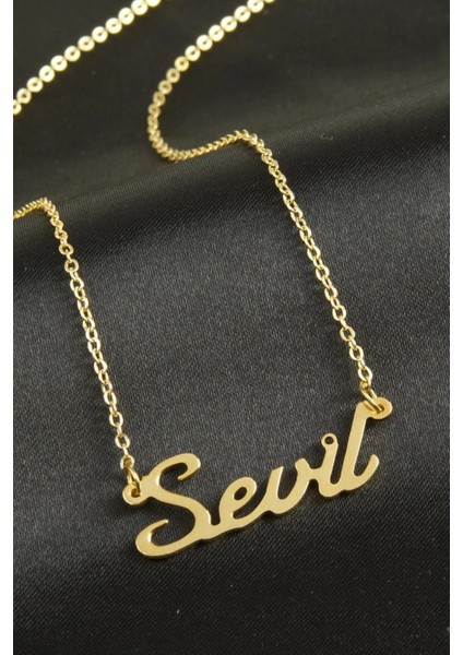 Sevil Isimli Kolye (Kişiye Özel)