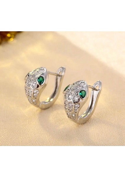 Yılan Başlı Küpe