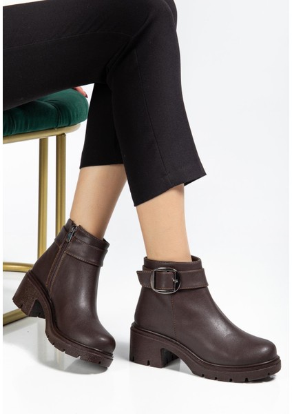 Kadın Topuklu Bot Kahverengi Suni Deri Yan Tokalı Kalın Taban fiyatları